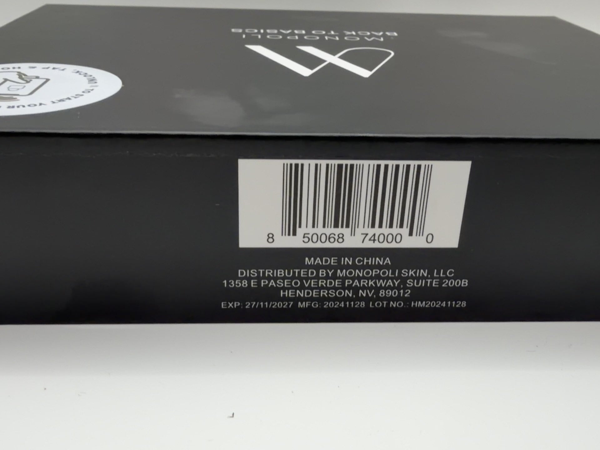 RETINOL AND HYALURONIC ACID